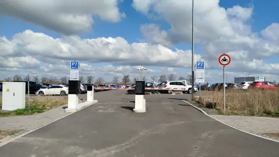 Flughafen Halle Leipzig Parken Online Buchen www.mdf-ag.com