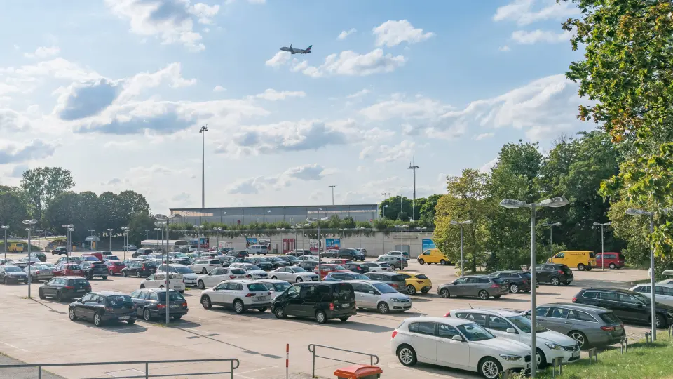 Parkplatz Reservieren Flughafen Länger Da Parken