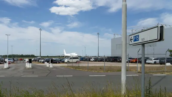 Auto Parken Am Leipziger Flughafen www.mdf-ag.com